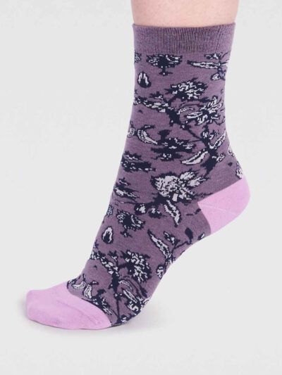 Thought Socken Ellianna Blumenmuster mit Floral-Design