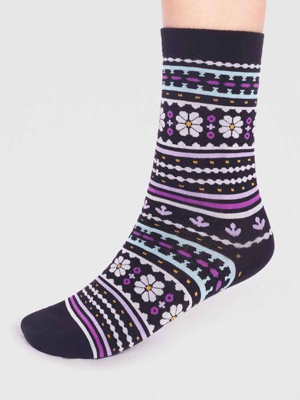 Thought Waverly Socken Pattern Design