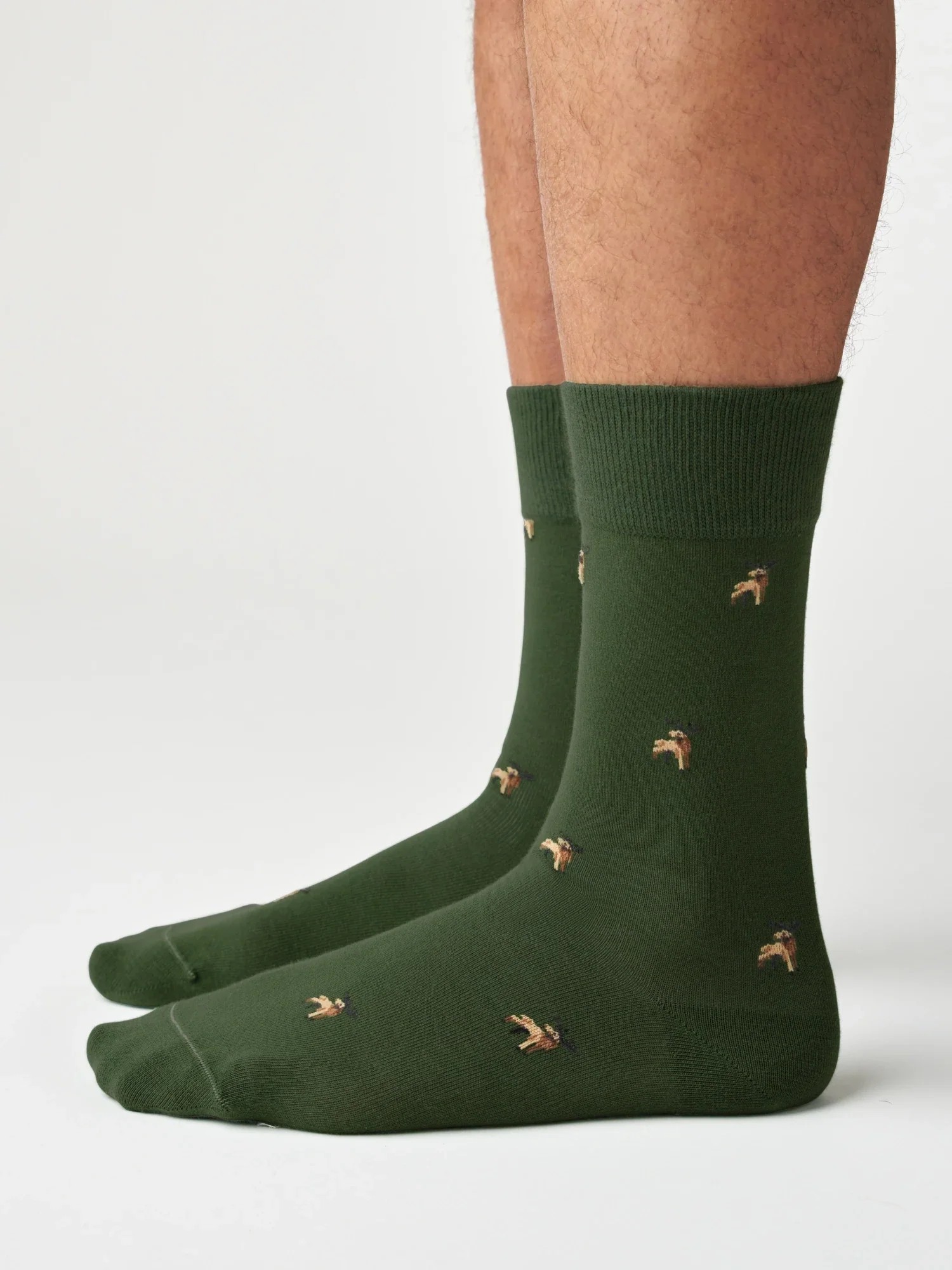 von Jungfeld Socken Elch in Salbeigrün mit dezenten Elch-Icons